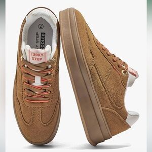 Women’s Brown Sneakers